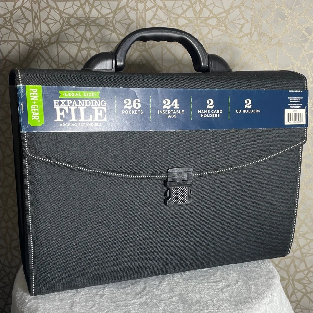 Pen + Gear 26-Pocket Expanding File Folder, Legal Size